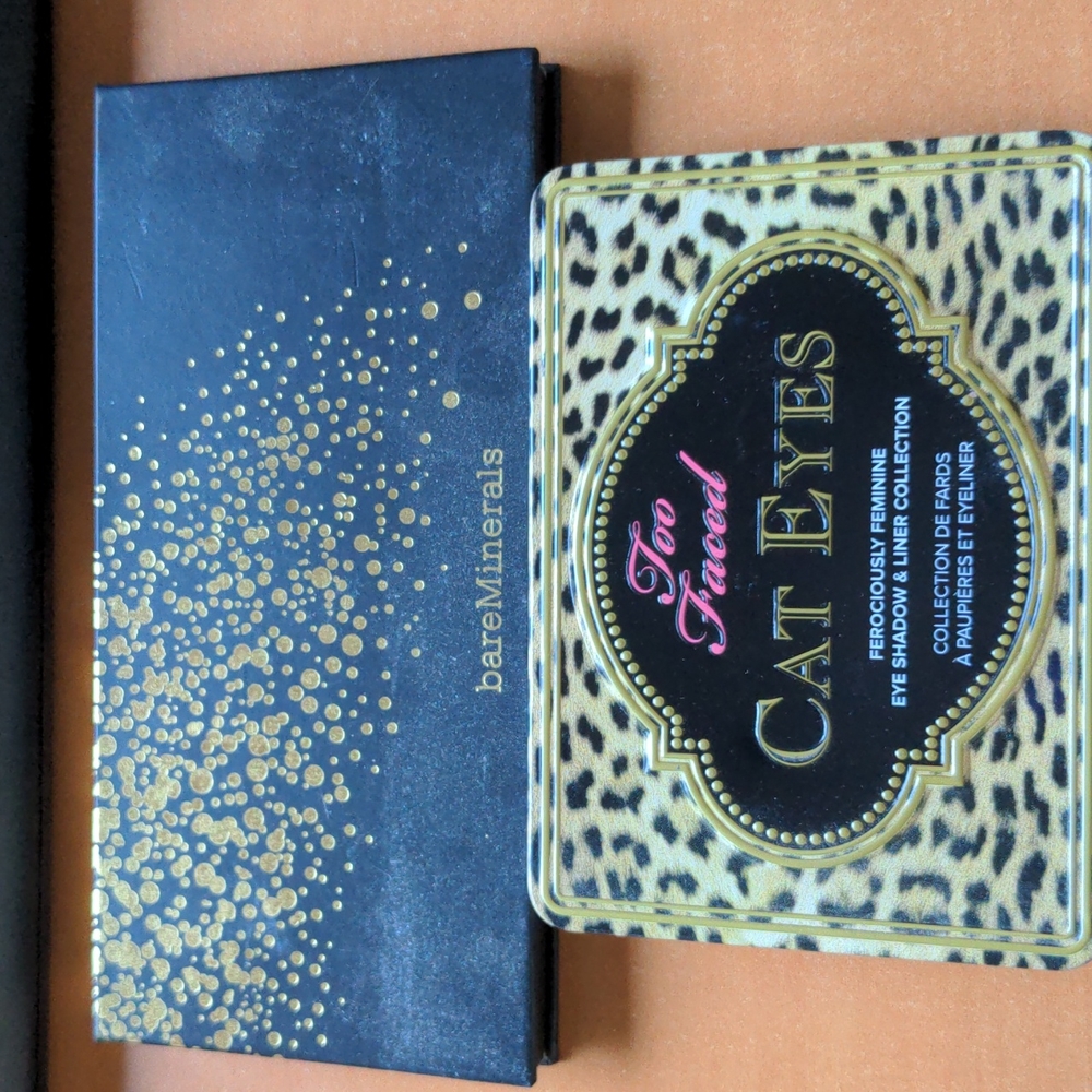 2 brand new unused pallettes